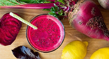 Delicious Beetroot And Lemon Juice Cleans Colon Waste and Loses Weight