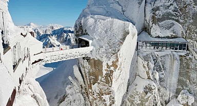15 Most Perilous Bridges on the Planet