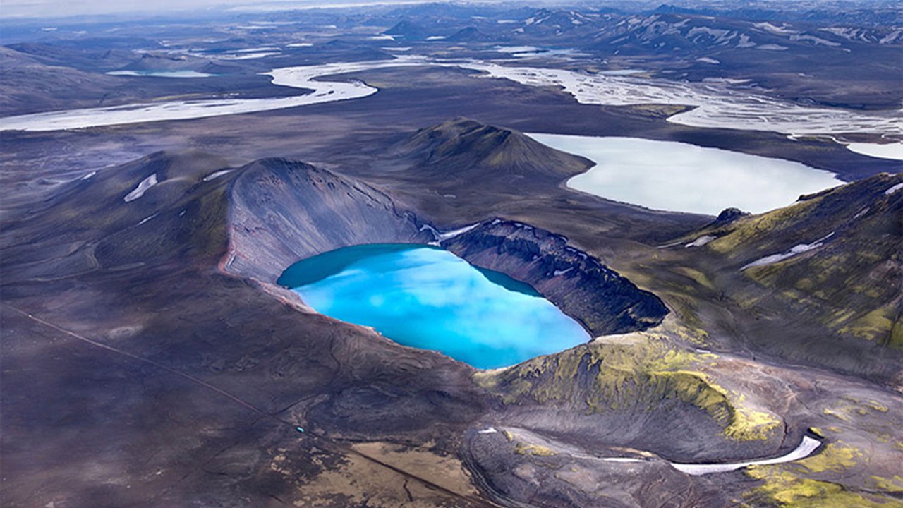 23 Surreal Photos of Iceland That Look Out of This World