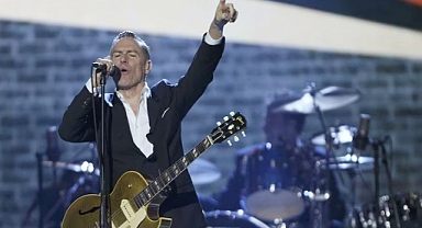 A Legendary Night in Istanbul: Bryan Adams Takes the Stage
