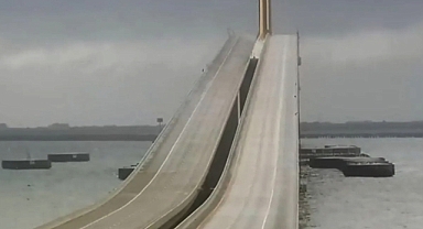 Major Tampa Bay Bridges Close as Hurricane Milton Approaches