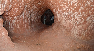 Megafauna Tunnels: Ancient Giant Sloths Shaped South America’s Underground World