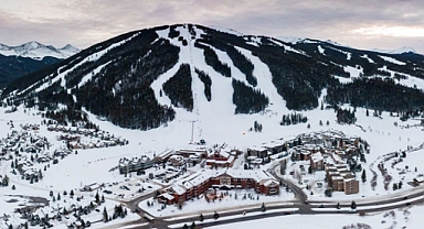 A Local Snowboarder’s Guide to Colorado’s Big 5 Ski Resorts