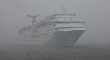 Carnival Paradise Cruise Delayed Returning to Tampa Due to Dense Fog