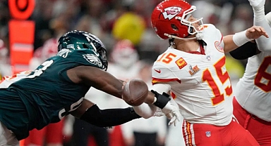 Patriots Land Defensive Tackle Milton Williams in Free Agency, Eagles Face Key Loss