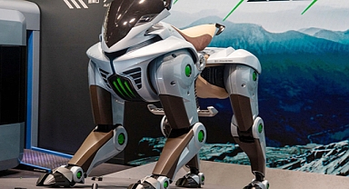Kawasaki Unveils a Sci-Fi-Inspired Robot Dog: Corleo