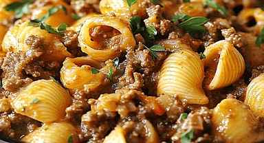Savory Stuffed Pasta Shells with Ground Beef and Cheese