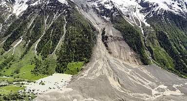 Swiss Alpine Village Obliterated by Glacier Collapse and Massive Mudslide