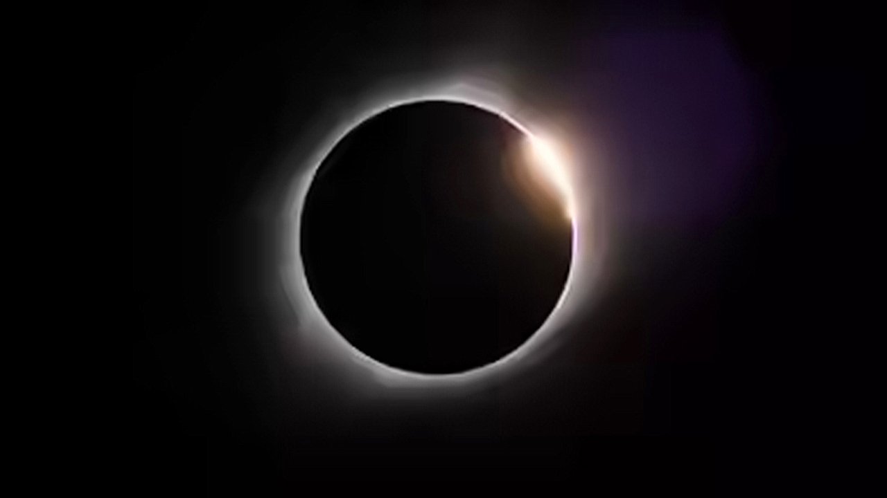 No, the Earth Won’t Go Dark This August — But 2027 Will Bring a Once-in-a-Century Solar Eclipse