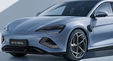 Why American Drivers Can’t Access the World’s Leading Electric Vehicle