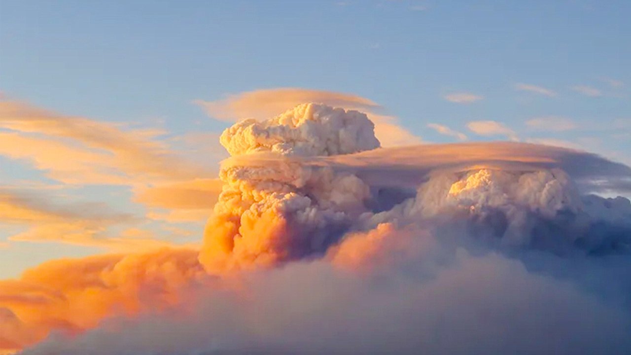 Grand Canyon’s Dragon Bravo Blaze Explodes into Megafire, Spawning Its(02)