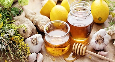 Powerful Natural Remedy: How to Make Ginger, Onion, Garlic, Lemon and Honey Mixture at Home
