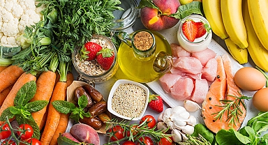 7 Powerful Foods Linked to Cancer Prevention: What Science Really Says